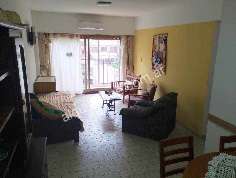 caballito alquiler Temporario AMOBLADO 4 adultos. Living, 2 habitaciones, cocina, ba�o, lavadero y balc�n