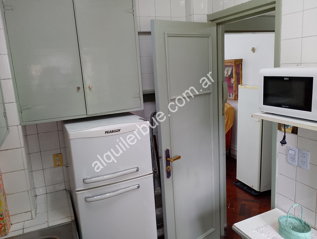 Alquiler Departamento AMOBLADO 3 Dormitorios 2 Baos