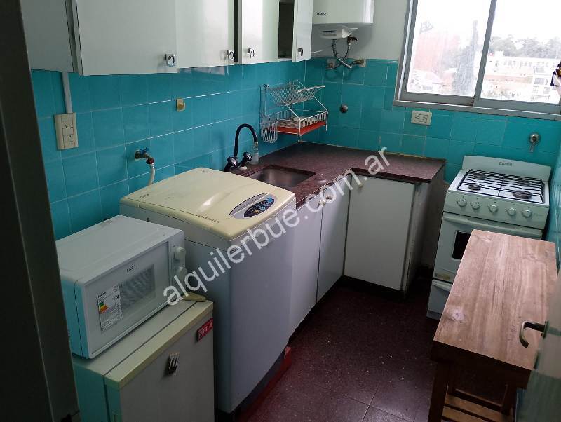 Devoto Alquiler Departamento 40 m. Habitacion y sala con balc�n Frances AMOBLADO 3 adultos